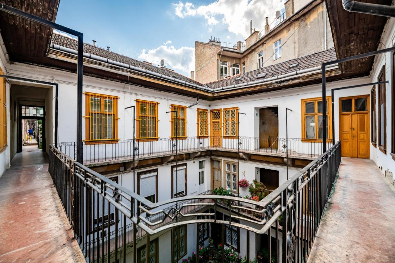 Blue Peace Downtown Apartment ブダペスト エクステリア 写真