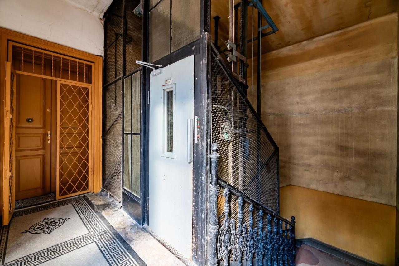 Blue Peace Downtown Apartment ブダペスト エクステリア 写真