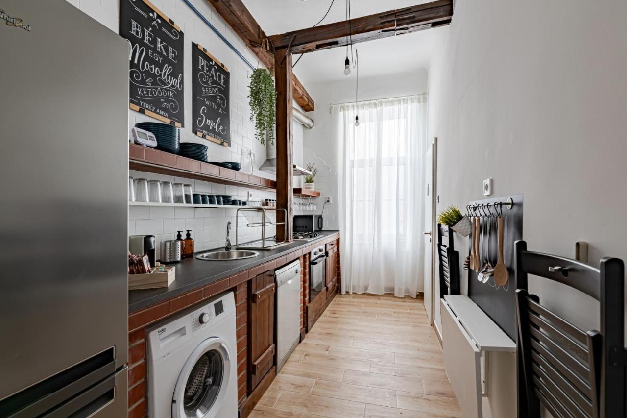 Blue Peace Downtown Apartment ブダペスト エクステリア 写真